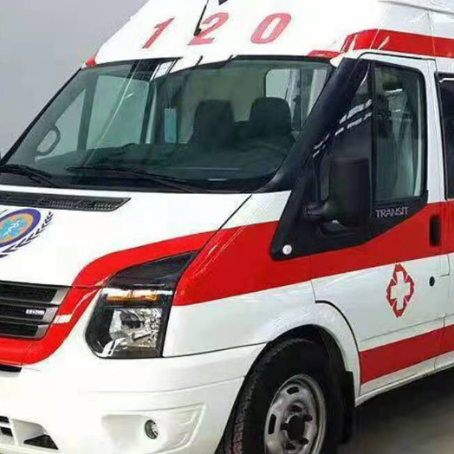 翁田镇非急救护送病人转院租赁救护车的优缺点对比